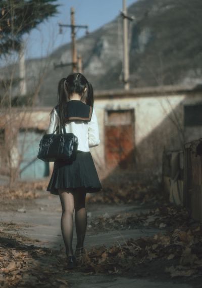 女高怪谈4：声音