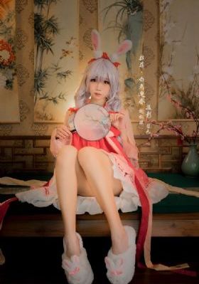 中原女警