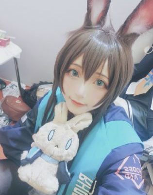 致单身男女